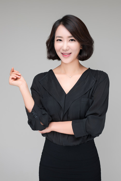 临高千佼填 国际高级纹绣师